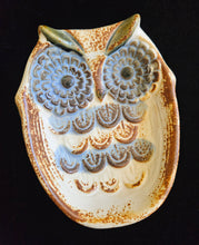 Load image into Gallery viewer, Vintage MCM Midcentury Japanese Stoneware Pottery Ceramic Owl Soap Trinket Dish Bird
