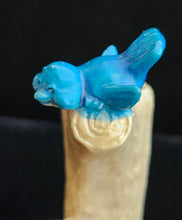 Load image into Gallery viewer, 1970 Russ &amp; Wallace Berrie “Go Ahead…Everyone Else Does” Figurine Unbreakable
