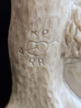 Load image into Gallery viewer, 1970 Russ &amp; Wallace Berrie “Go Ahead…Everyone Else Does” Figurine Unbreakable
