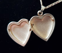Load image into Gallery viewer, Vintage Floral Engraved 14k Gold-Filled Heart Locket Necklace with Dogwood
